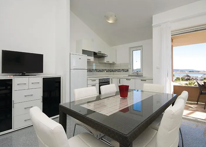 Cozy In Apartment Bibinje